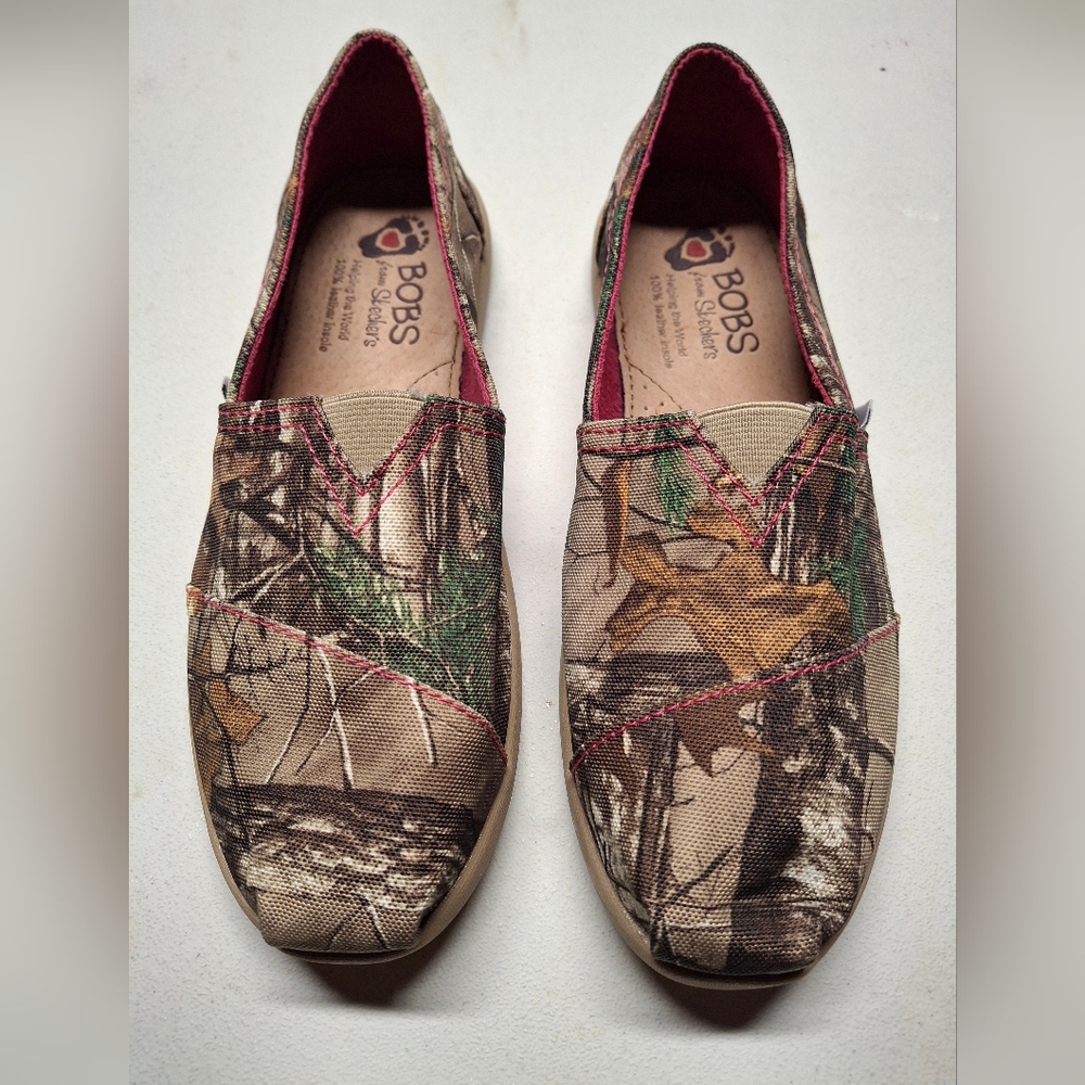 BOBS from Skechers Green and Brown Camouflage Flats
